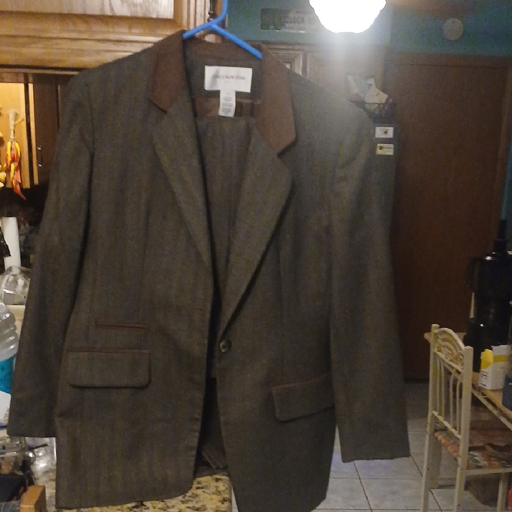 Jones New York Brown Tweed Blazer with Contrast Collar #12
